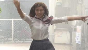 娱乐吃瓜酱恋爱趁早,娱乐吃瓜酱的甜蜜蜕变之旅